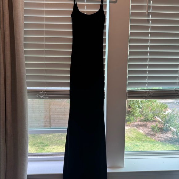 SKIMS Ribbed Long Slip Dress - Picture 2 of 3